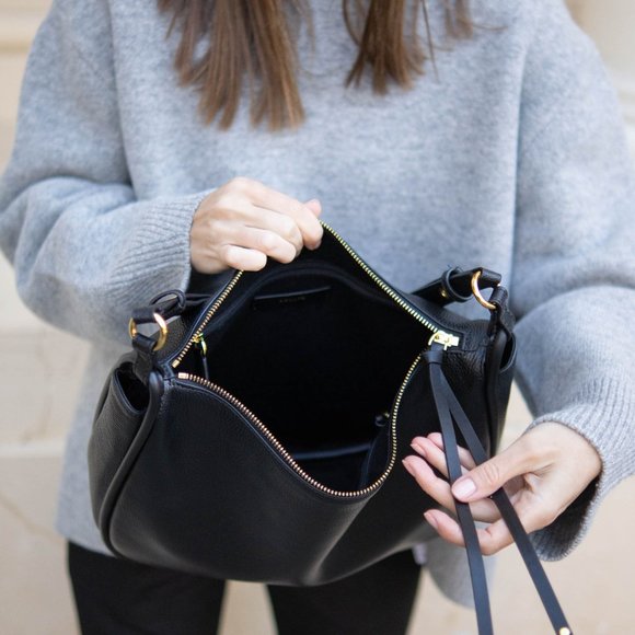 Marley Hobo in Black - Genuine Pebbled Leather - Picture 3 of 8